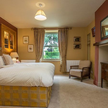 The Cornmill Hotel Kirkbymoorside Buitenkant foto