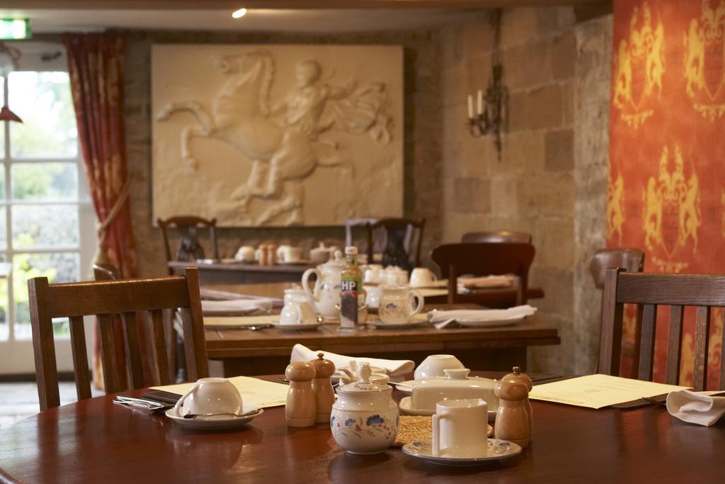 The Cornmill Hotel Kirkbymoorside Buitenkant foto