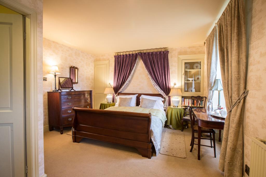 The Cornmill Hotel Kirkbymoorside Buitenkant foto